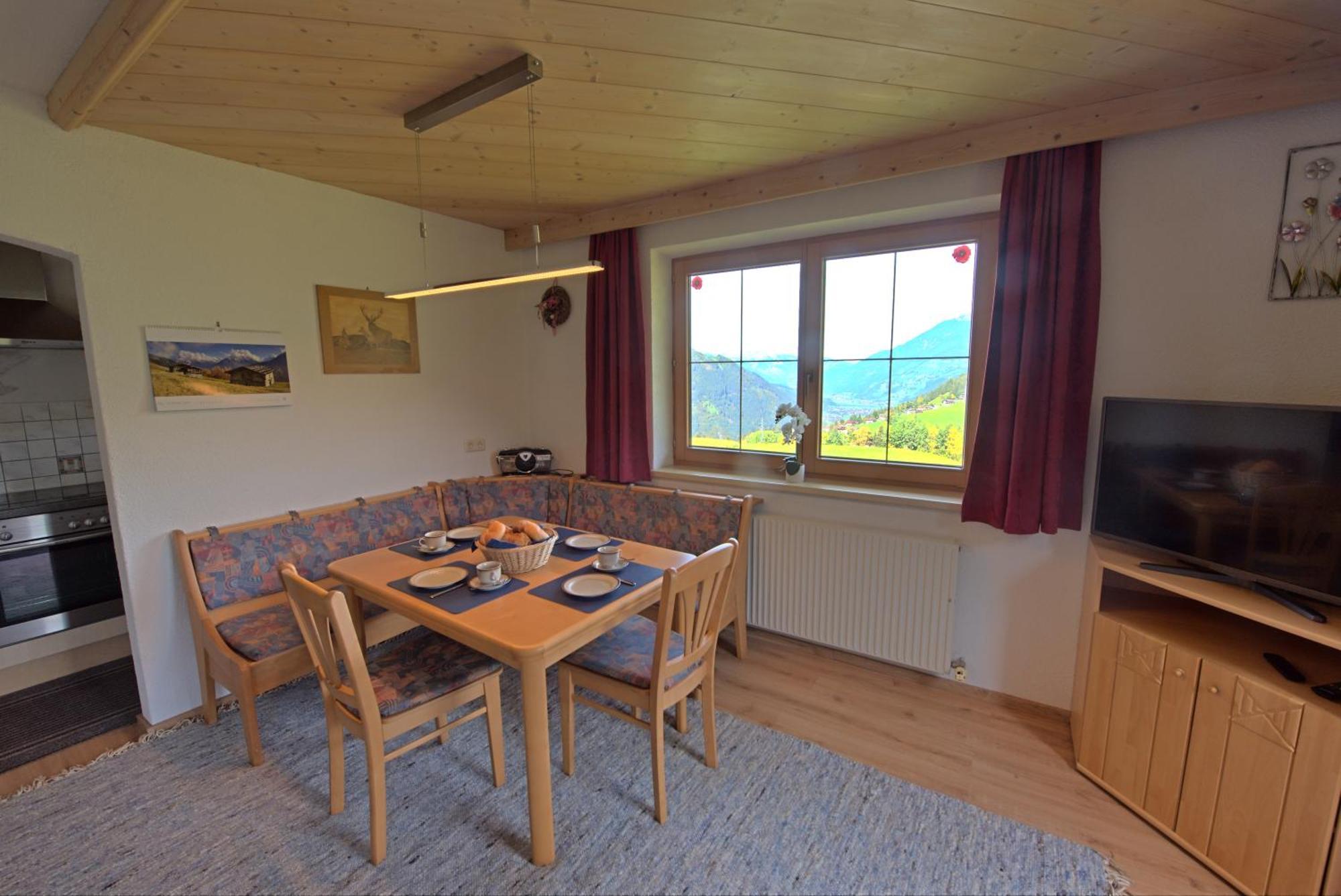 Ferienwohnung Ausblick Zillertal Hainzenberg Extérieur photo