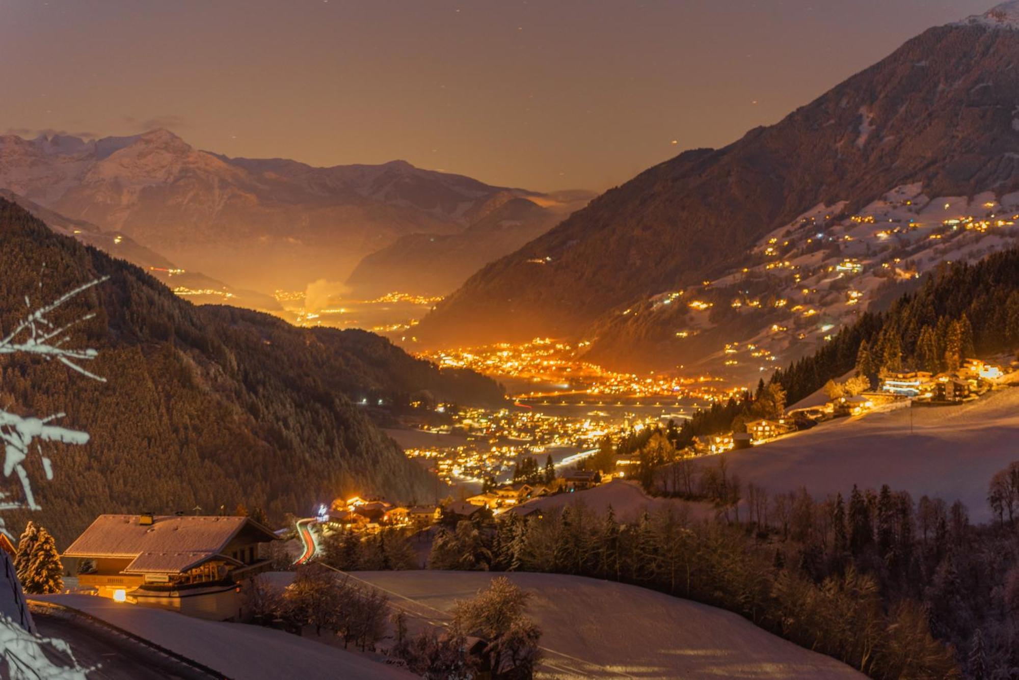 Ferienwohnung Ausblick Zillertal Hainzenberg Extérieur photo