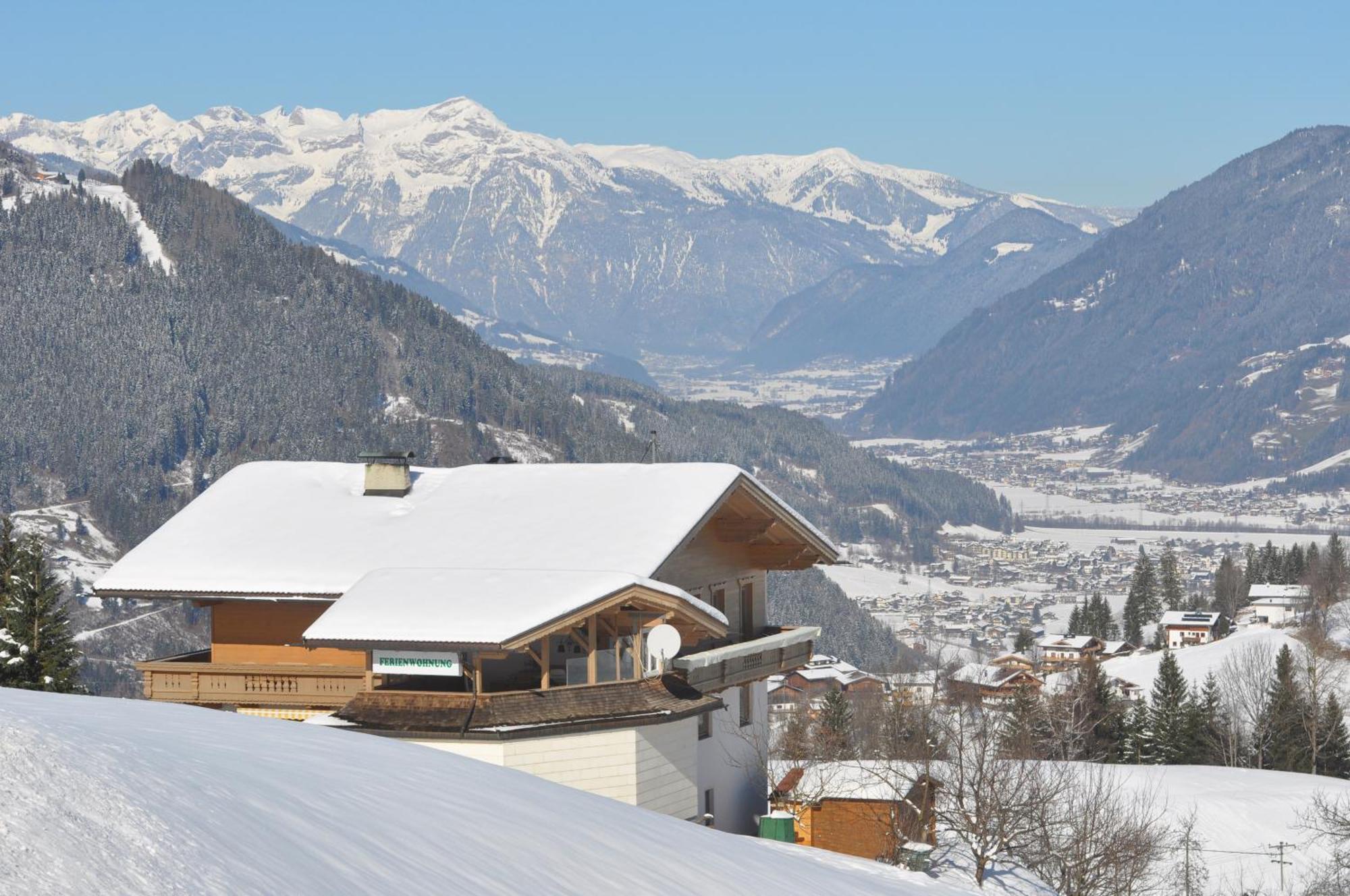 Ferienwohnung Ausblick Zillertal Hainzenberg Extérieur photo