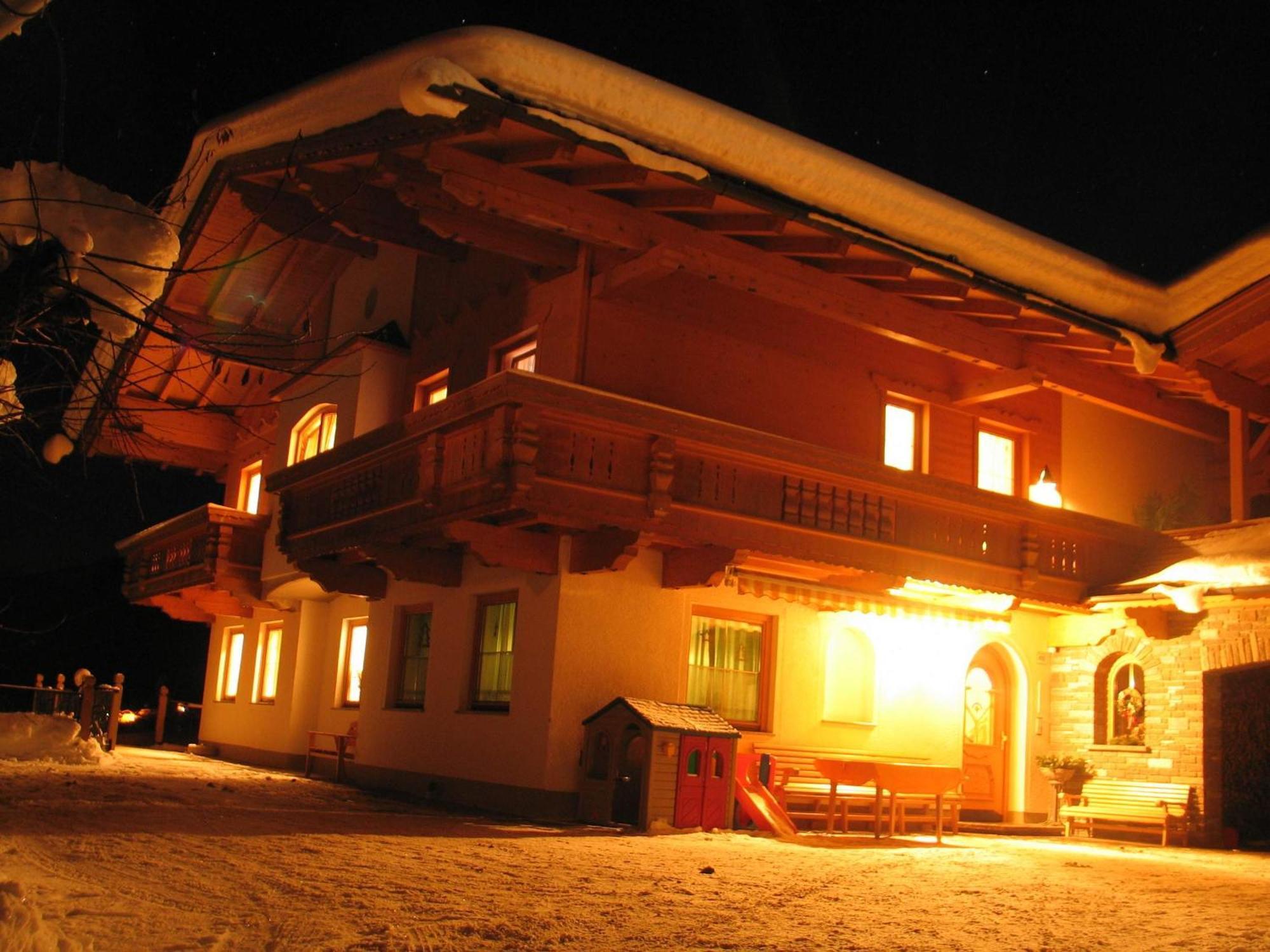 Ferienwohnung Ausblick Zillertal Hainzenberg Extérieur photo